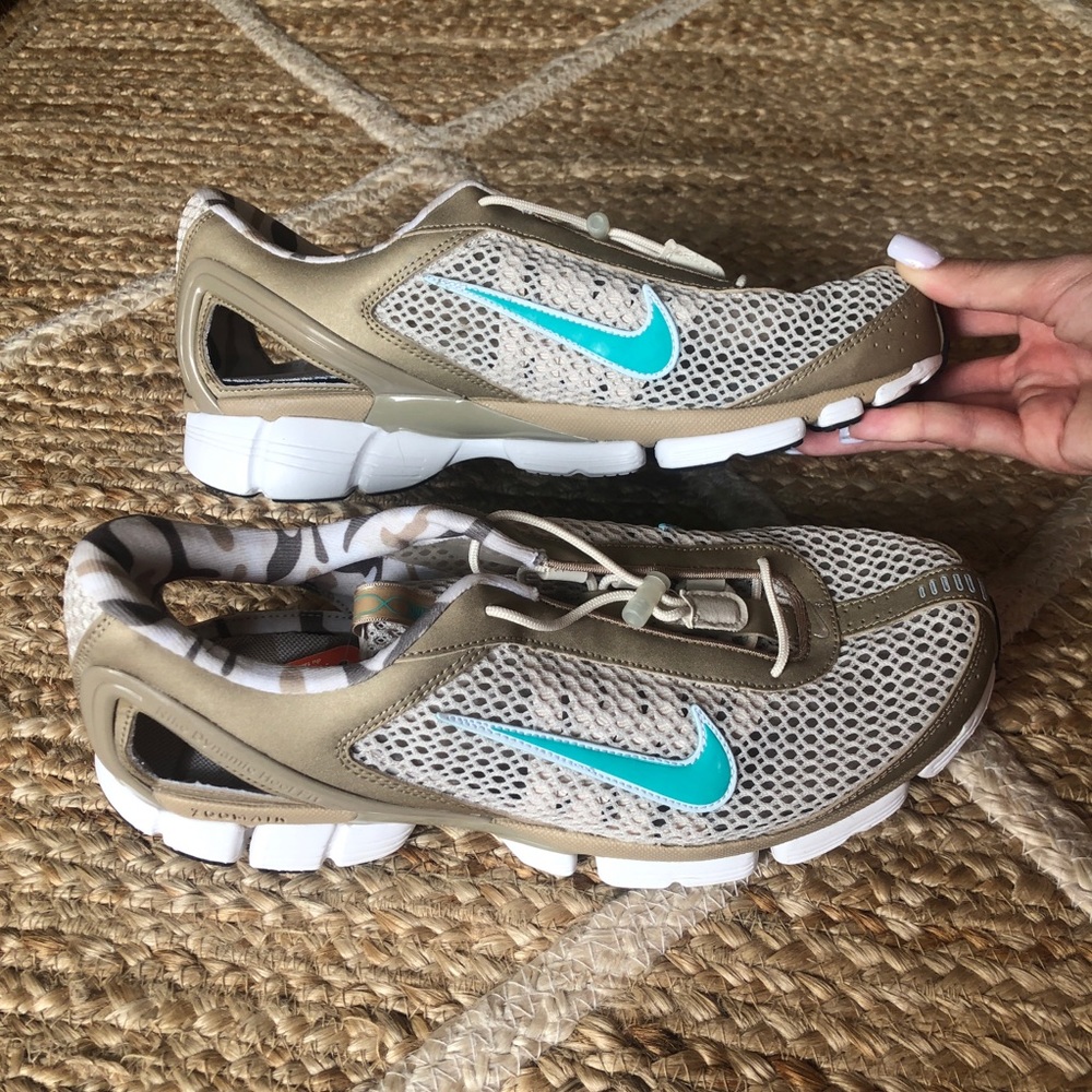 Nike Dynamic Heel Fit Zoomair Women’s Size 9 NWT